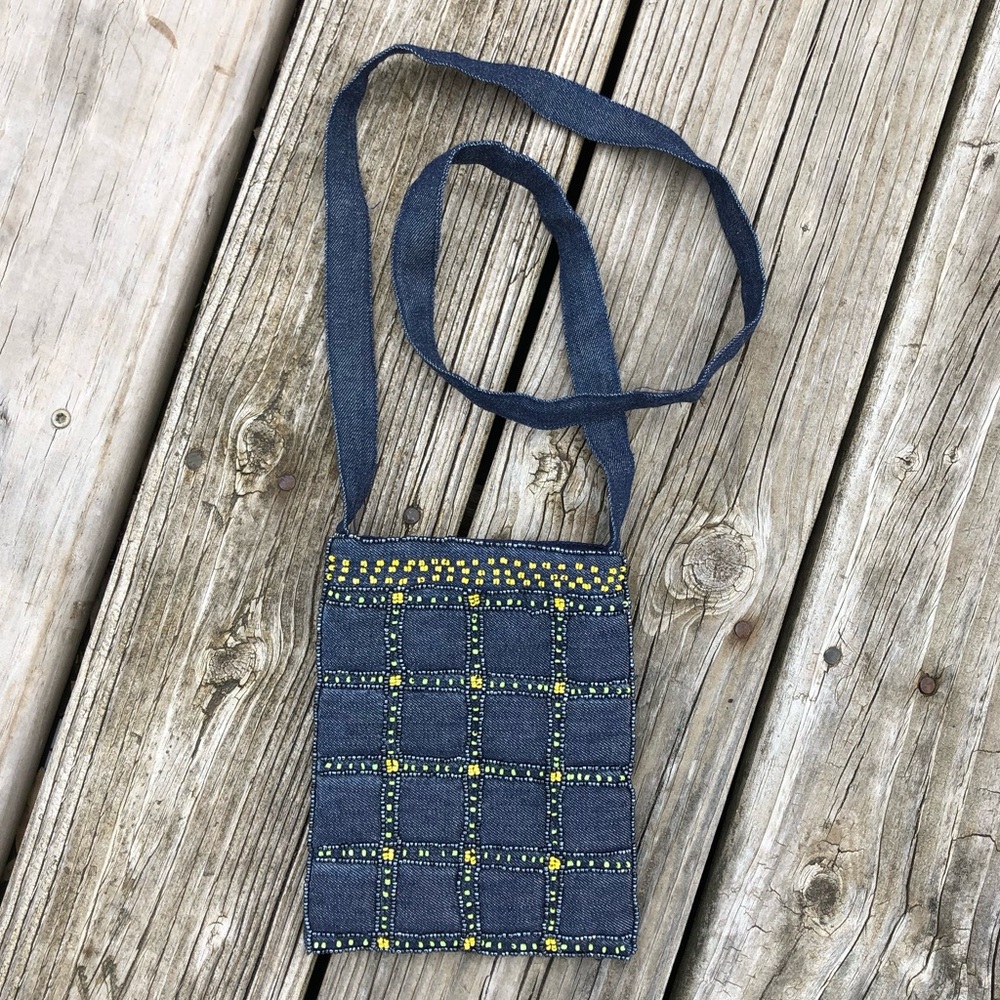 - Girls Denim Beaded Crossbody Purse! EUC!